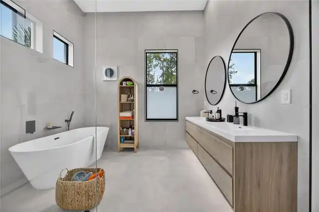 Listing Photo 25