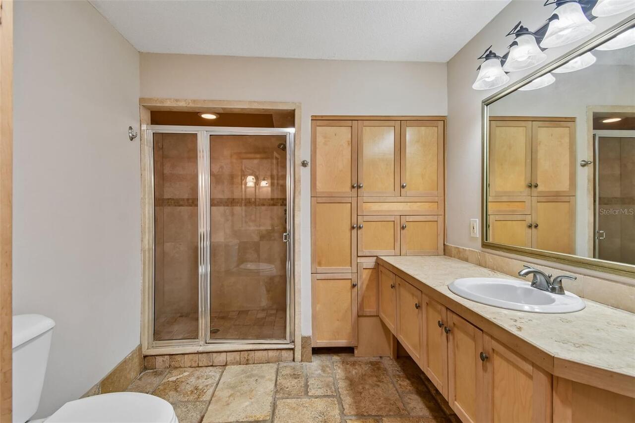 Listing Photo 34