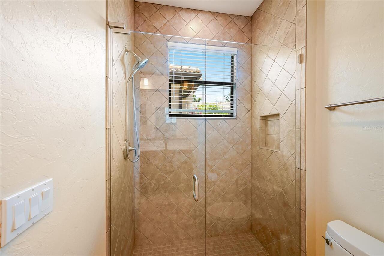 Listing Photo 29