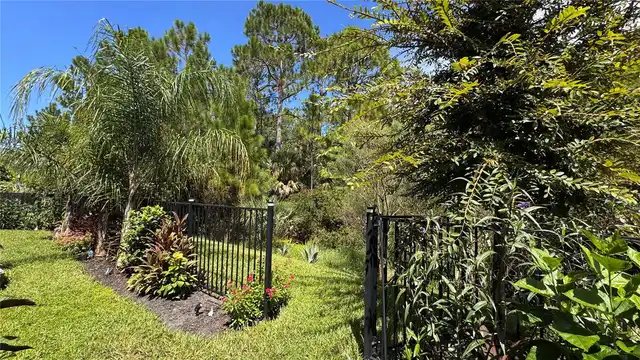 Listing Photo 33