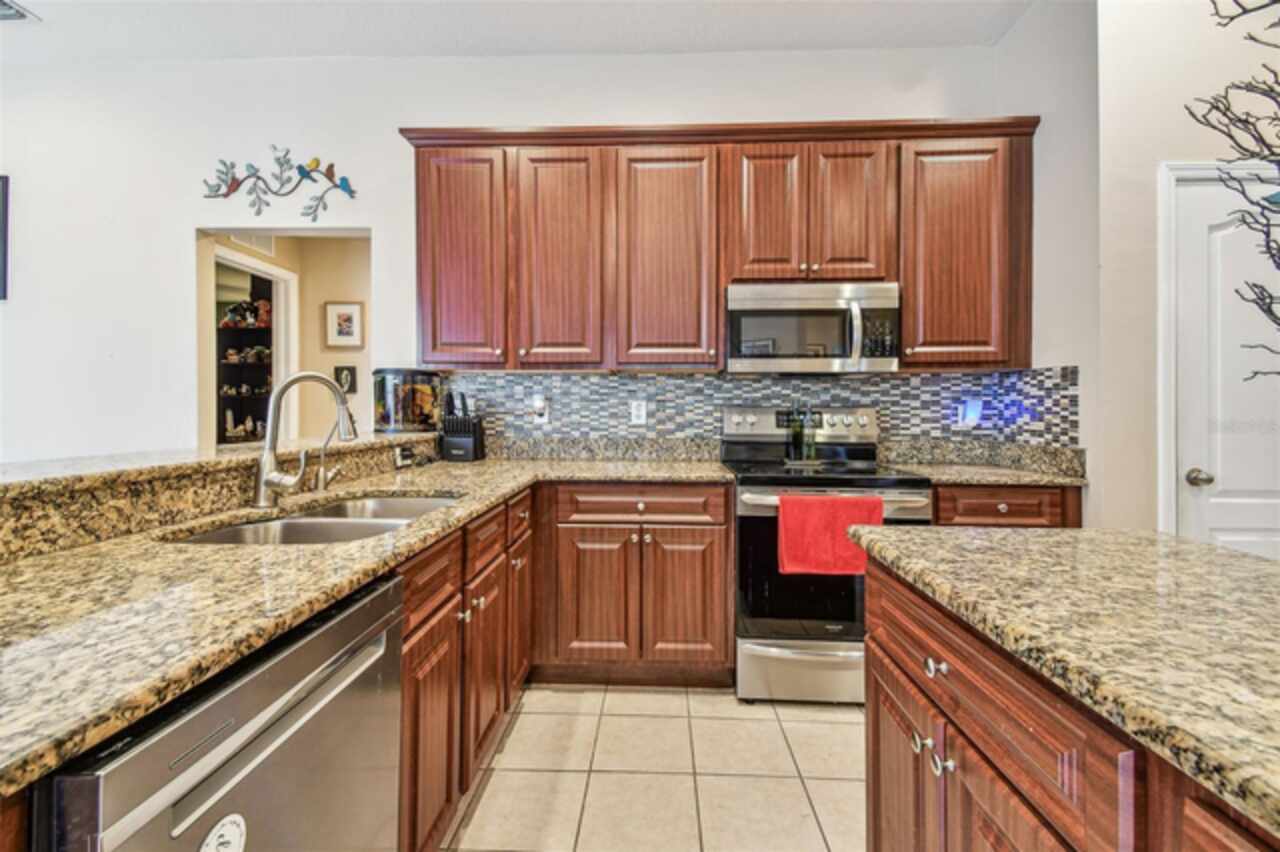 Listing Photo 15