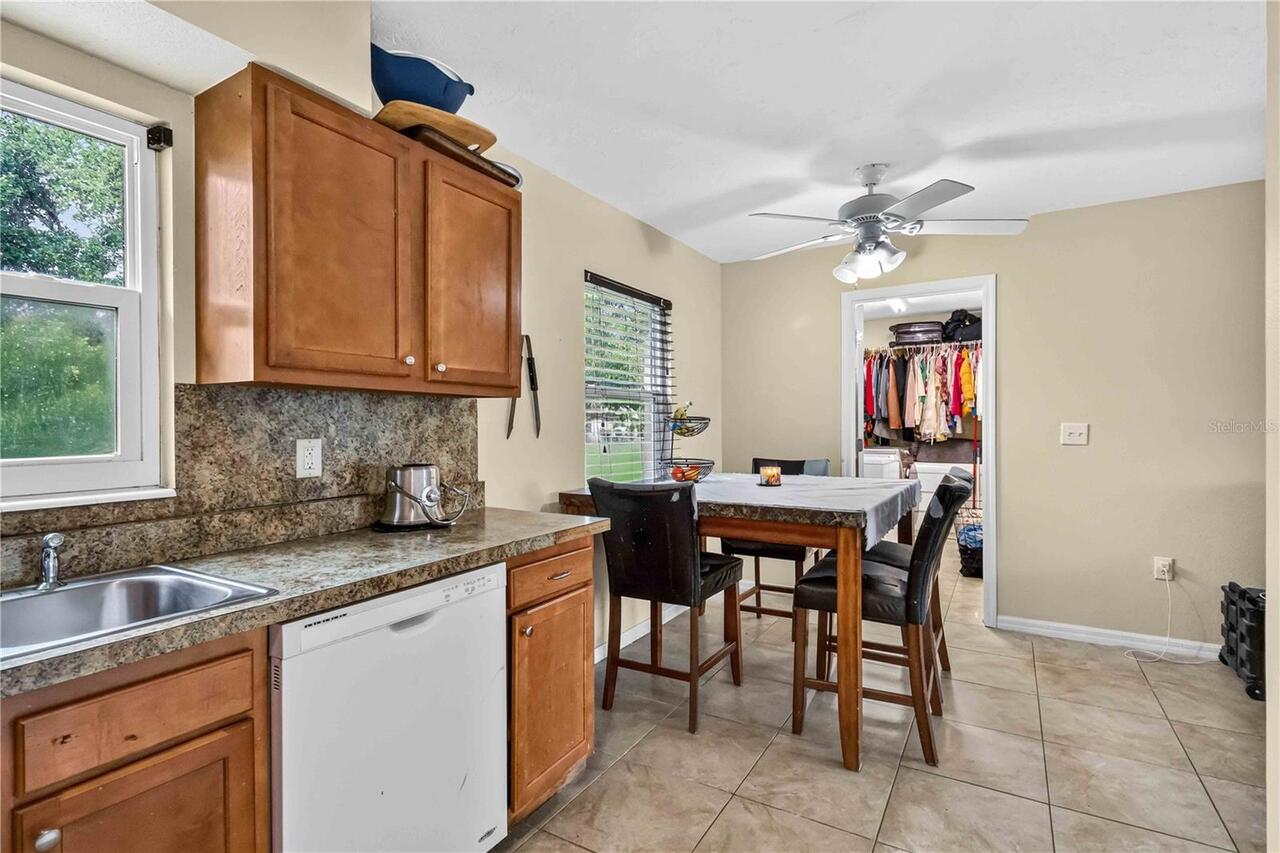 Listing Photo 9