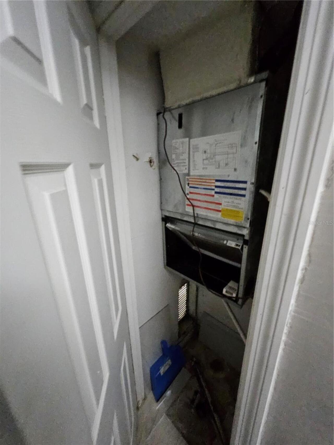 Listing Photo 12