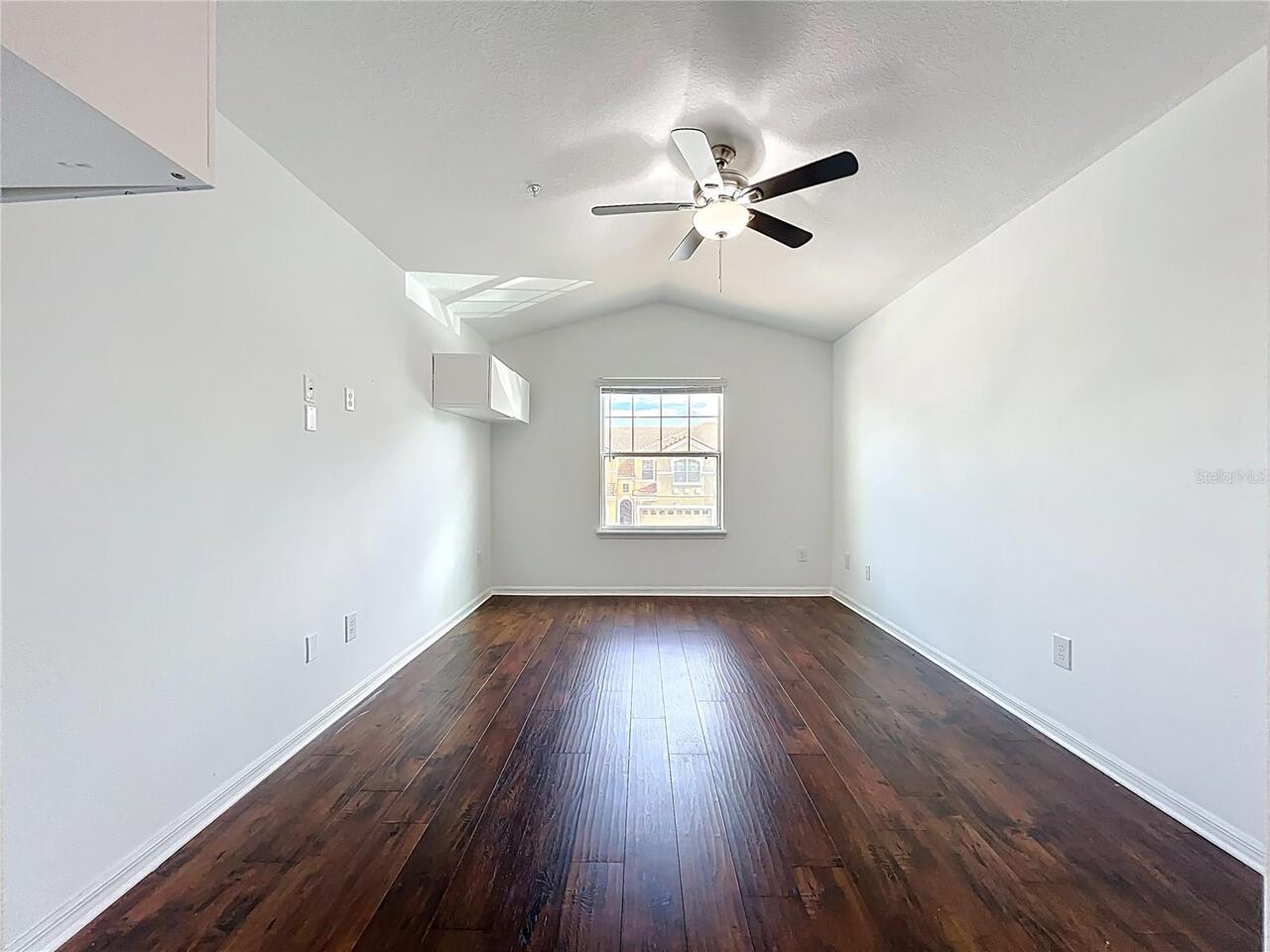 Listing Photo 27