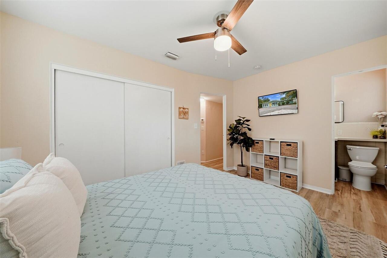 Listing Photo 25