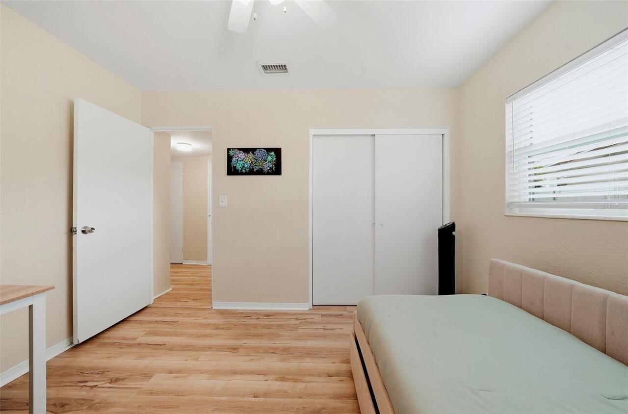 Listing Photo 28