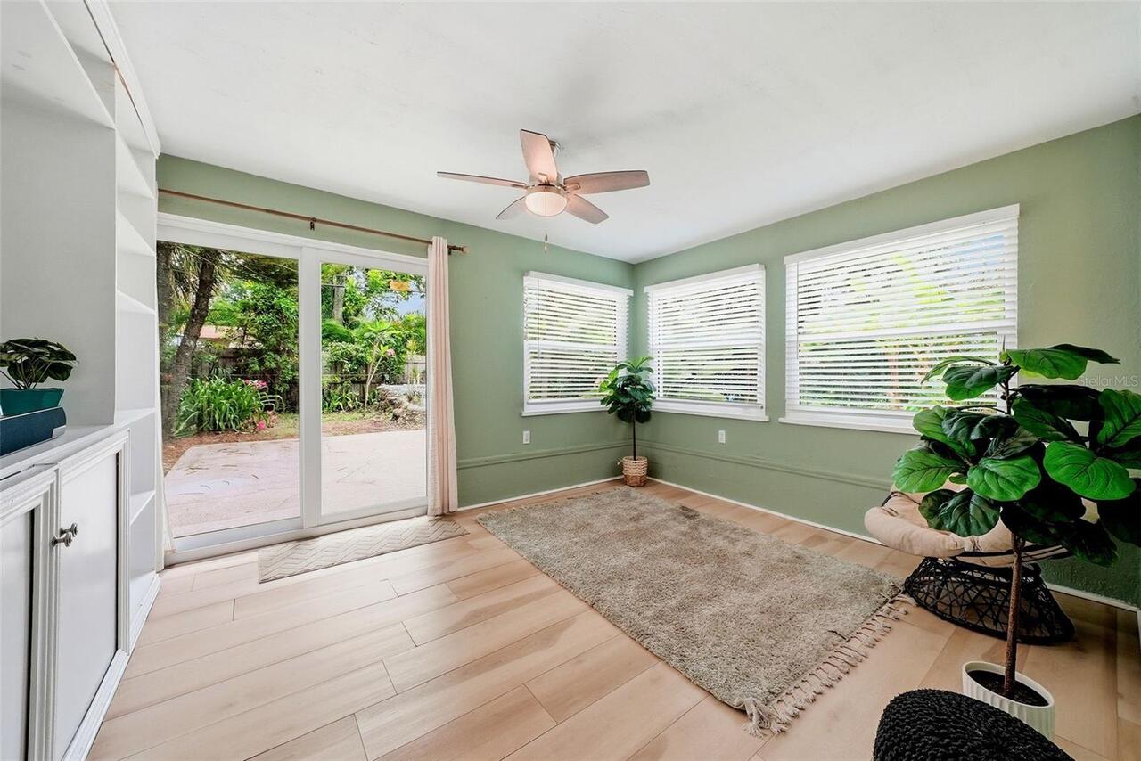 Listing Photo 32