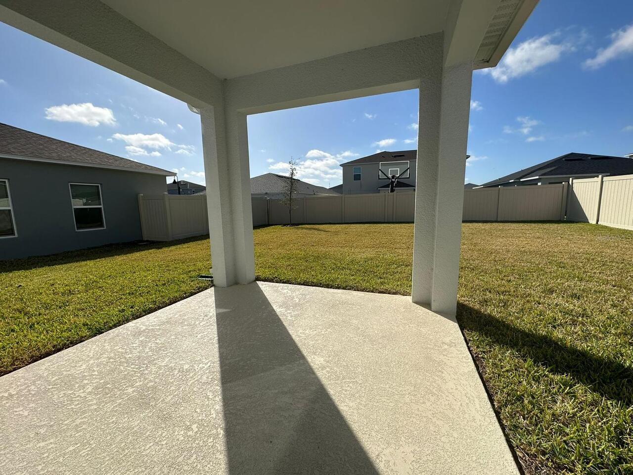 Listing Photo 16