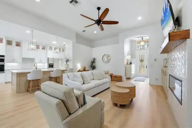 Listing Photo 15