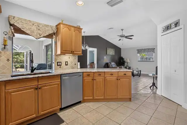 Listing Photo 13