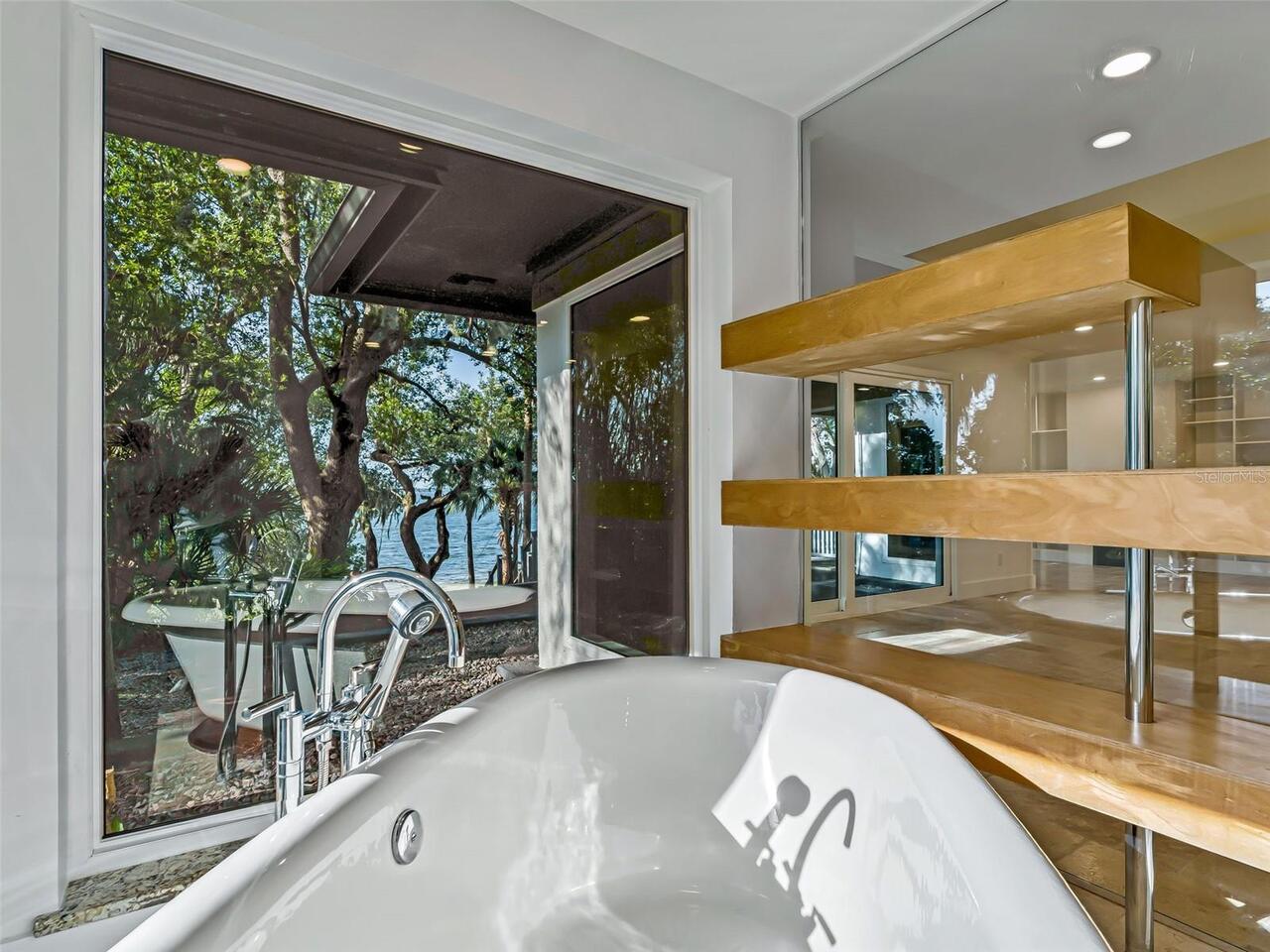 Listing Photo 43