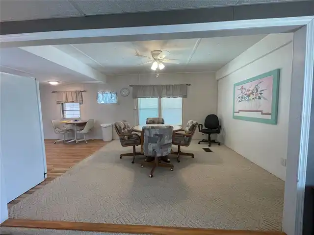 Listing Photo 11