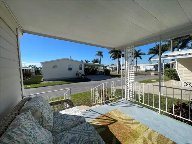 Listing Photo 32