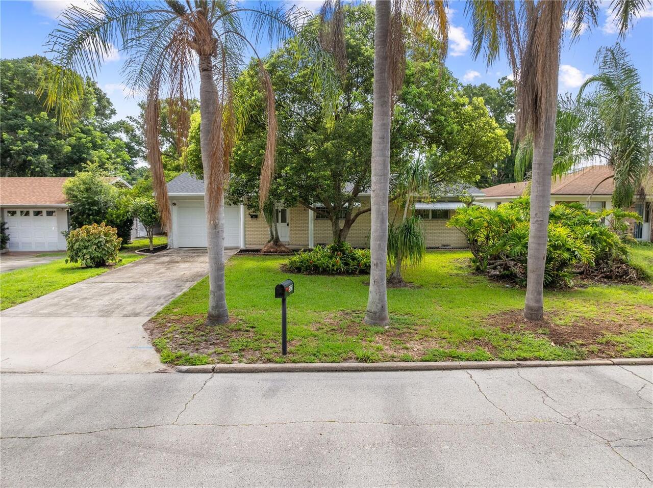 Listing Photo 8