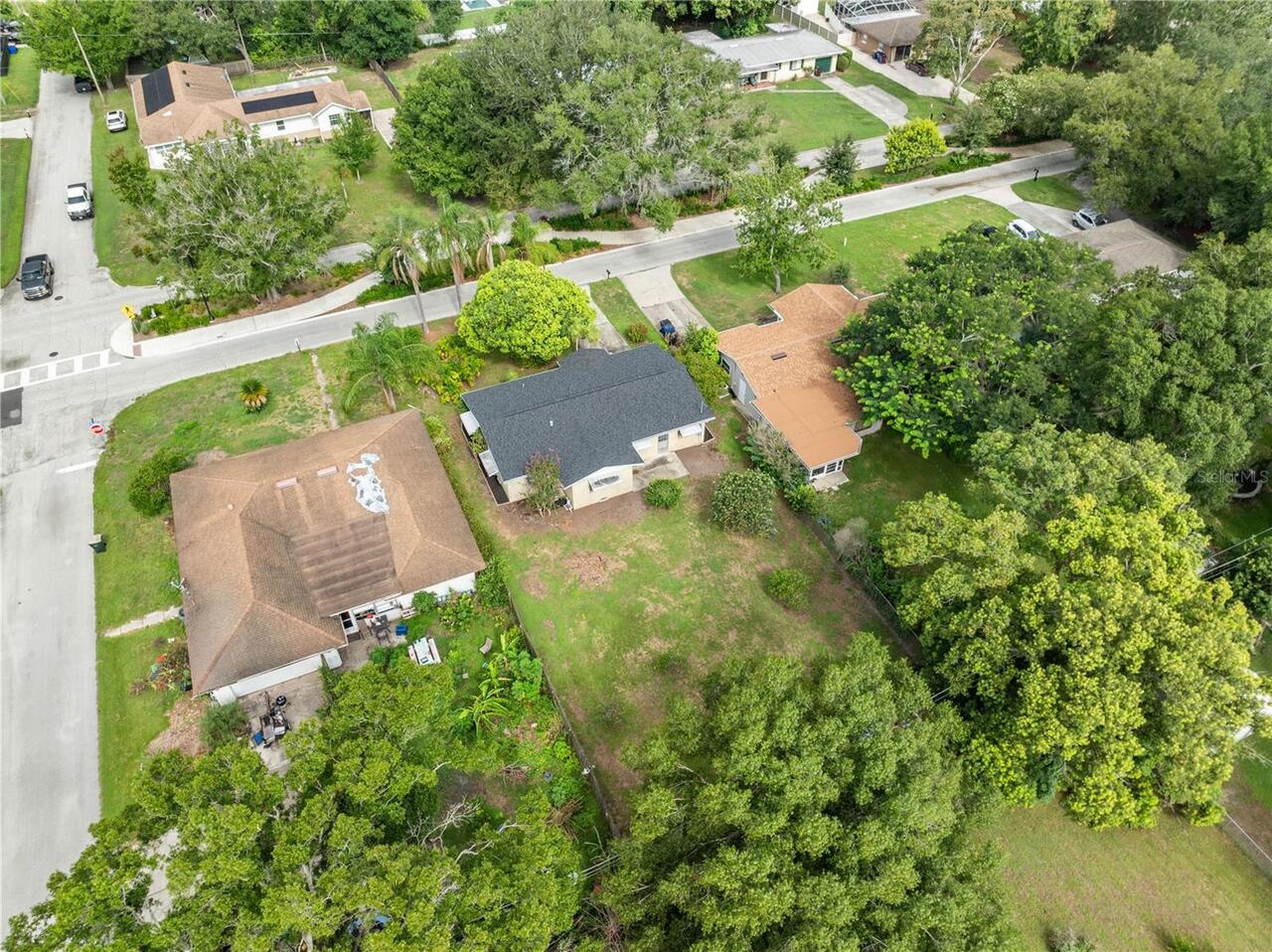 Listing Photo 17