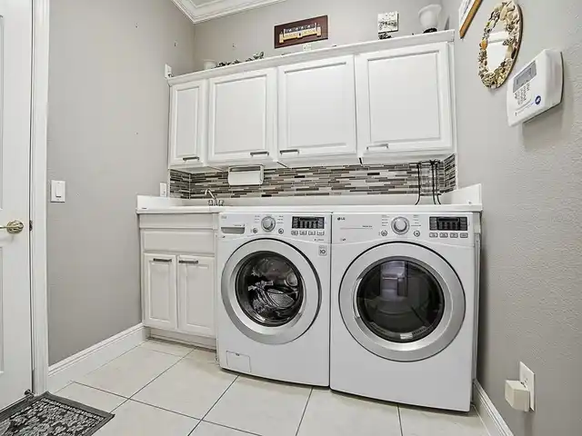 Listing Photo 14