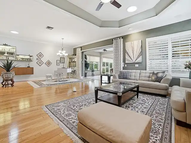 Listing Photo 21