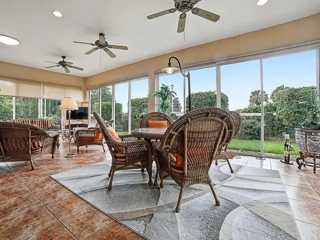 Listing Photo 25