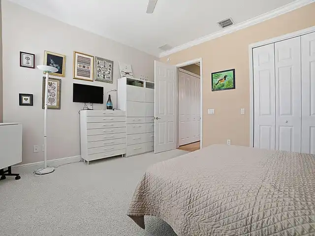 Listing Photo 34