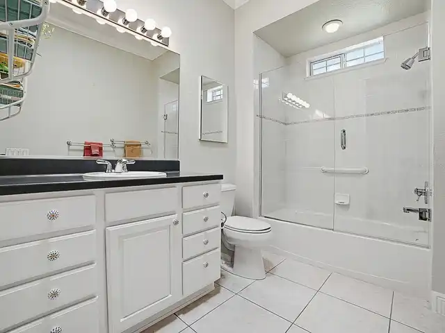 Listing Photo 35