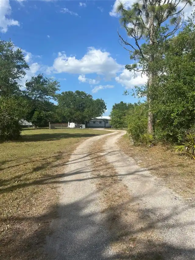 Listing Photo 24