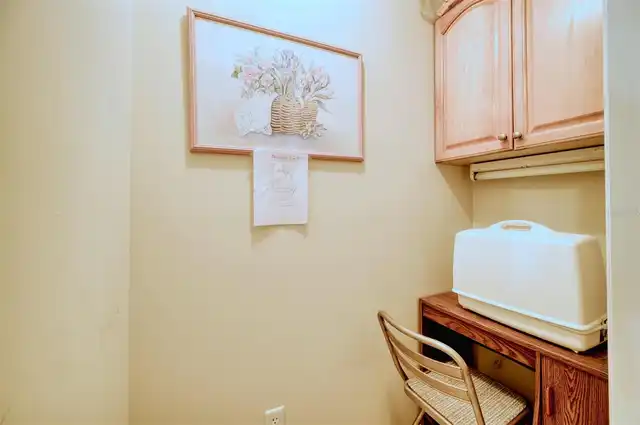 Listing Photo 12