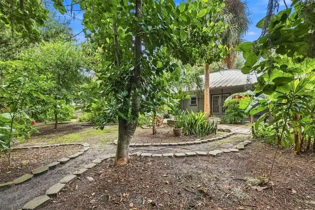 Listing Photo 37
