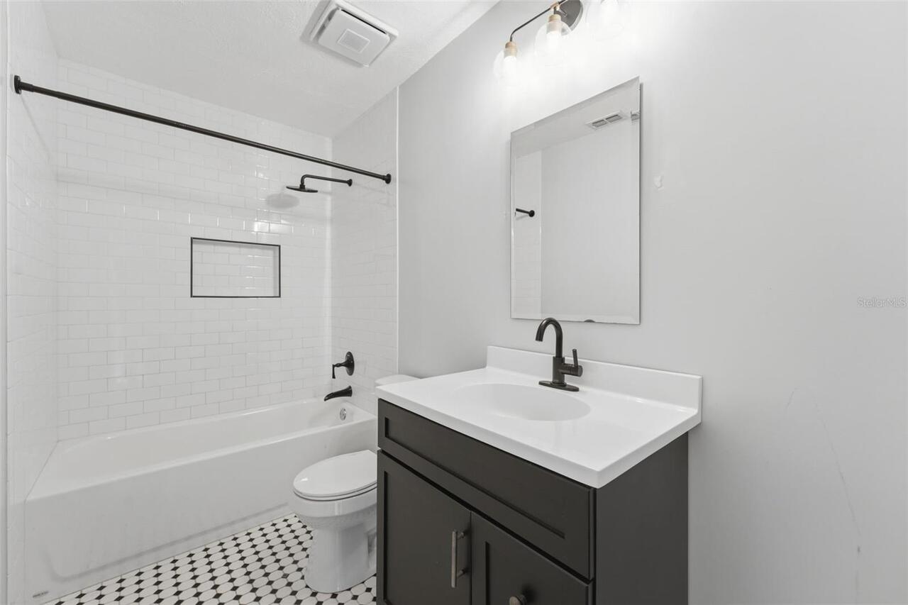 Listing Photo 24