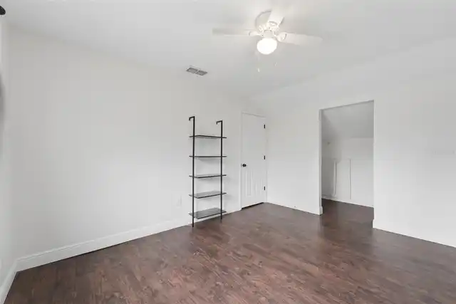 Listing Photo 22