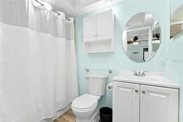 Listing Photo 12
