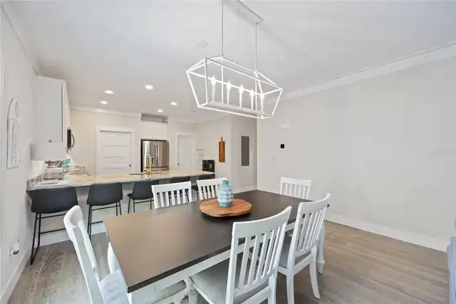 Listing Photo 9