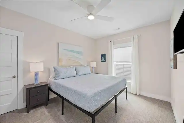 Listing Photo 28