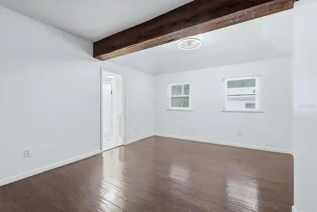 Listing Photo 13