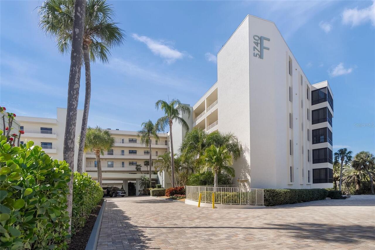 Sarasota Real Estate