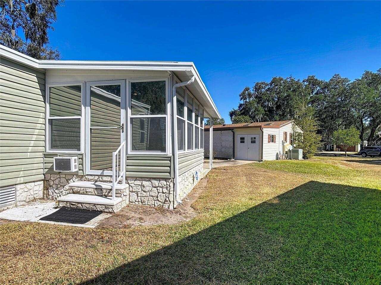 Listing Photo 17