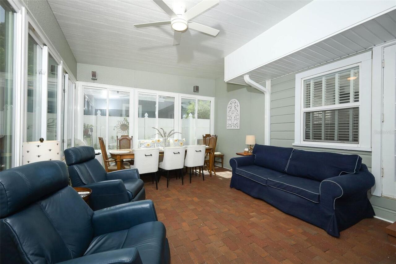 Listing Photo 32