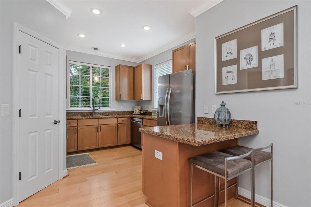 Listing Photo 15