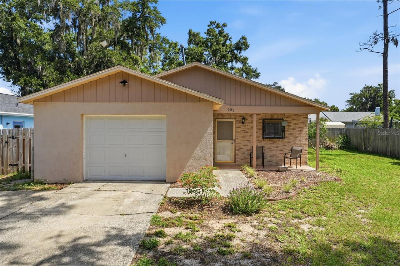 Mount Dora Real Estate