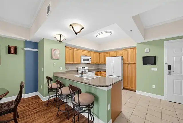 Listing Photo 16