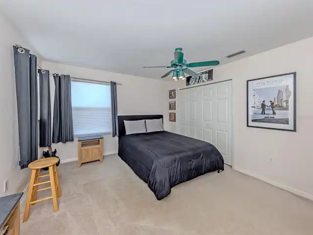 Listing Photo 23