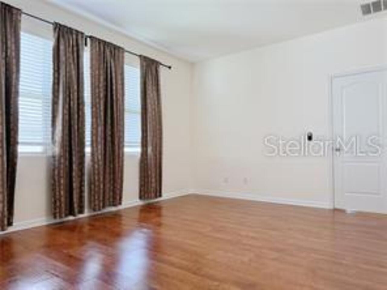 Listing Photo 29