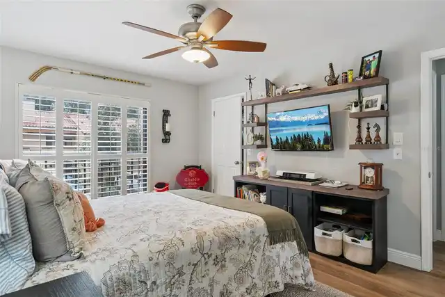 Listing Photo 16