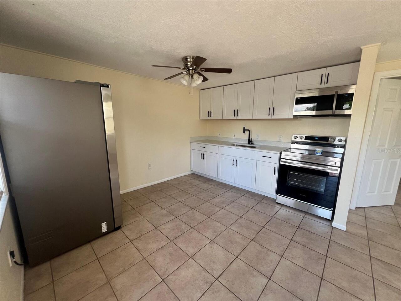 Listing Photo 7