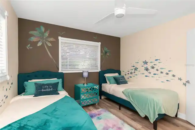 Listing Photo 32
