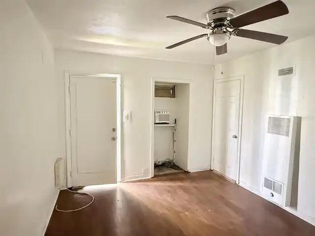 Listing Photo 9