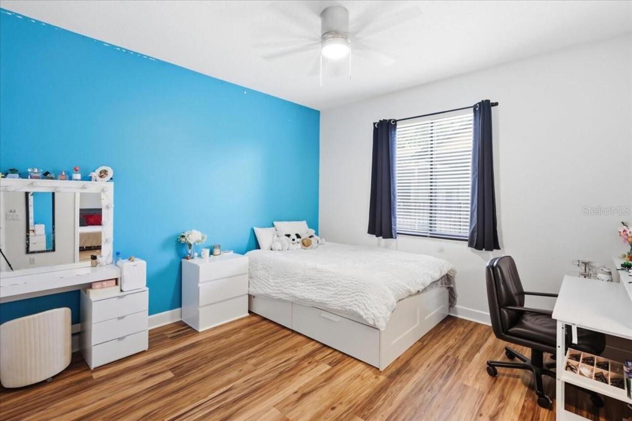 Listing Photo 28
