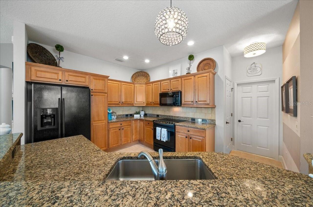 Listing Photo 18
