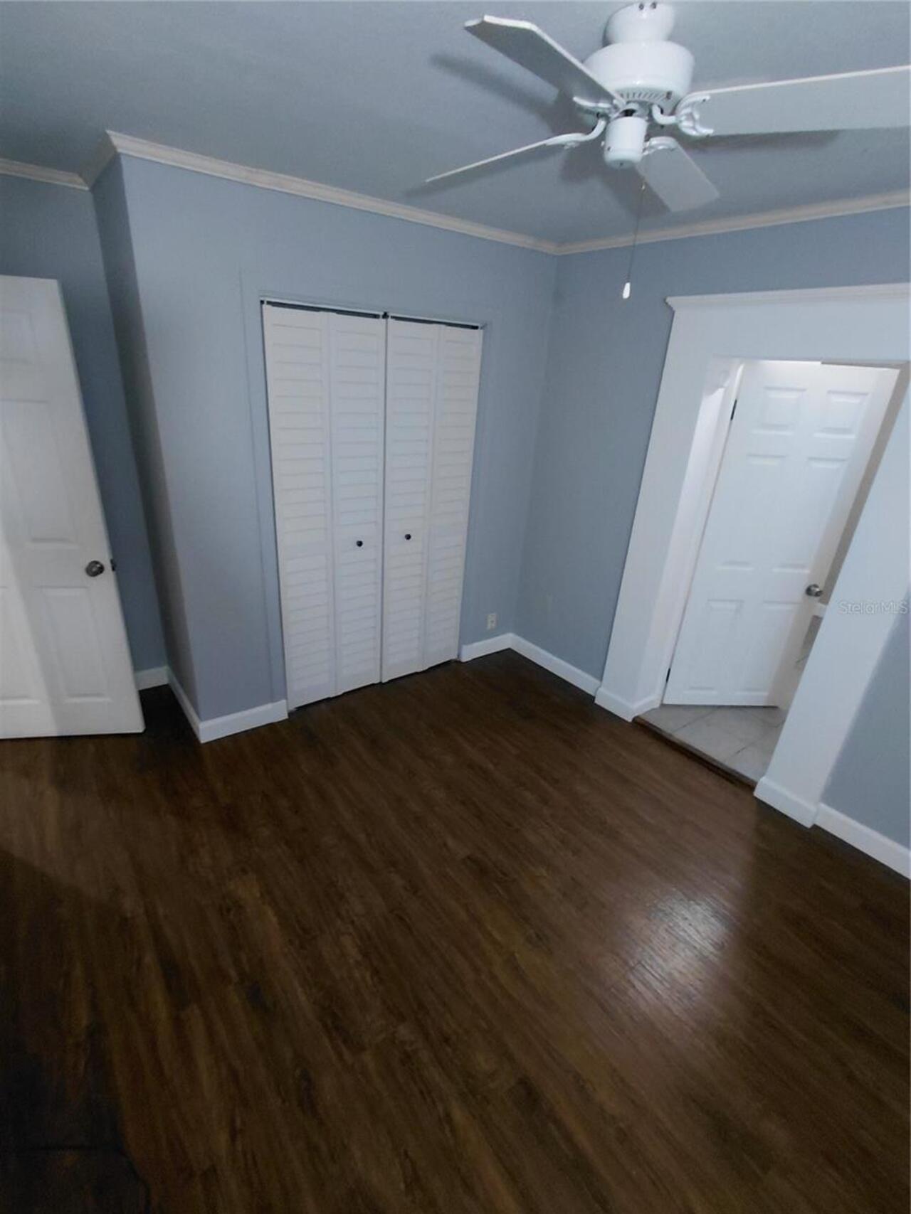 Listing Photo 11