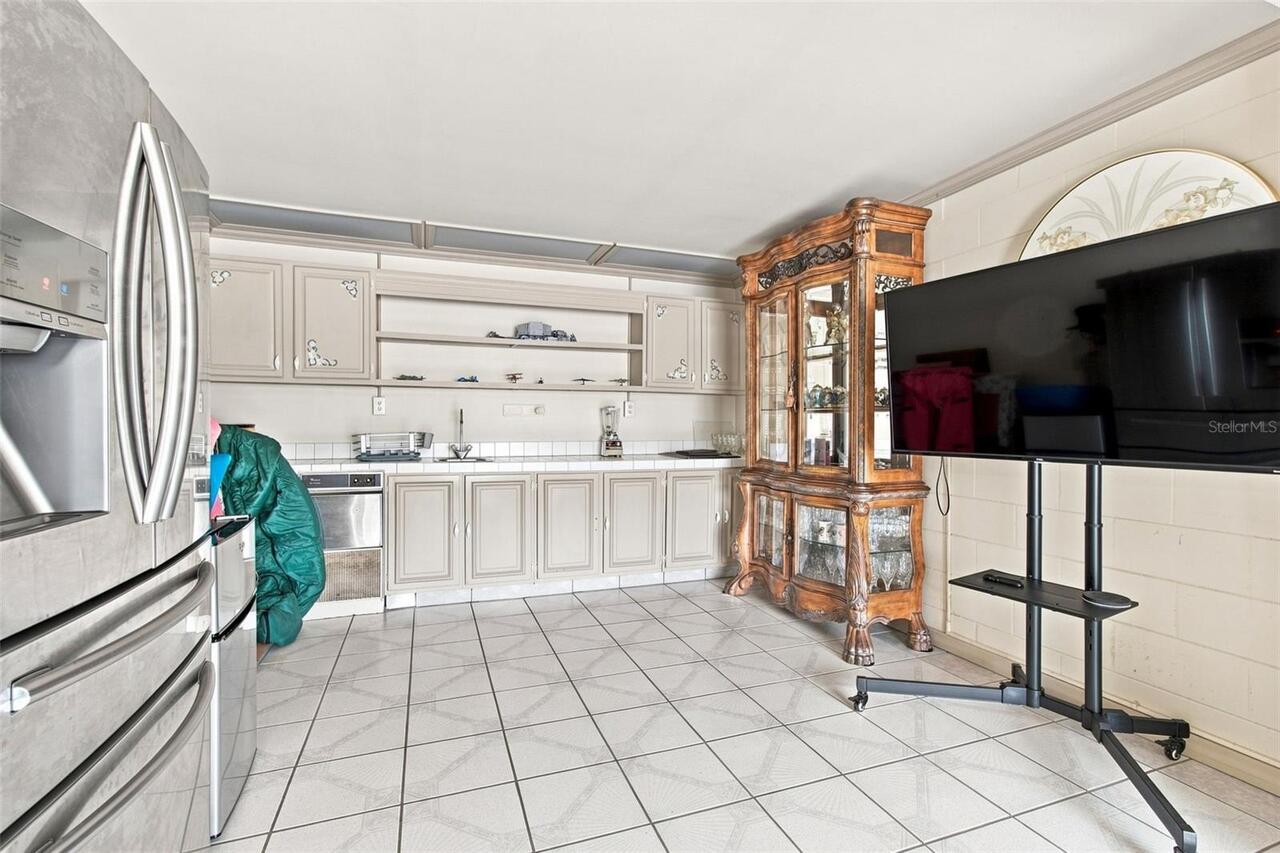 Listing Photo 42