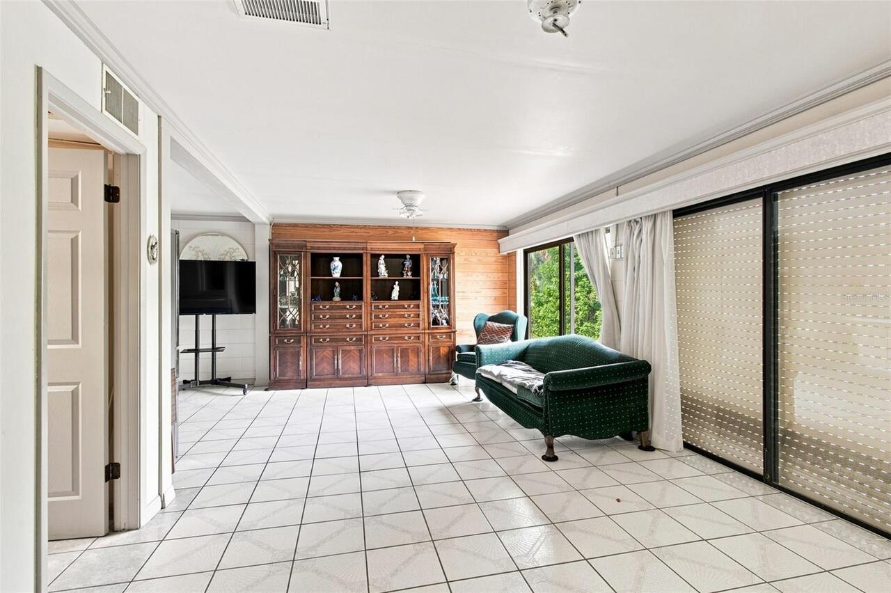 Listing Photo 46